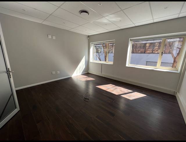 242M² OFFICE TO LET IN ROSEBANK